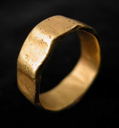 Hellenistic Gold Ring, 400 BCE - 100 BCE