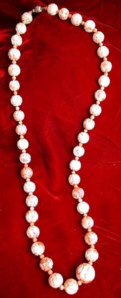 Necklace Of Coral Beads & Gold Clasp