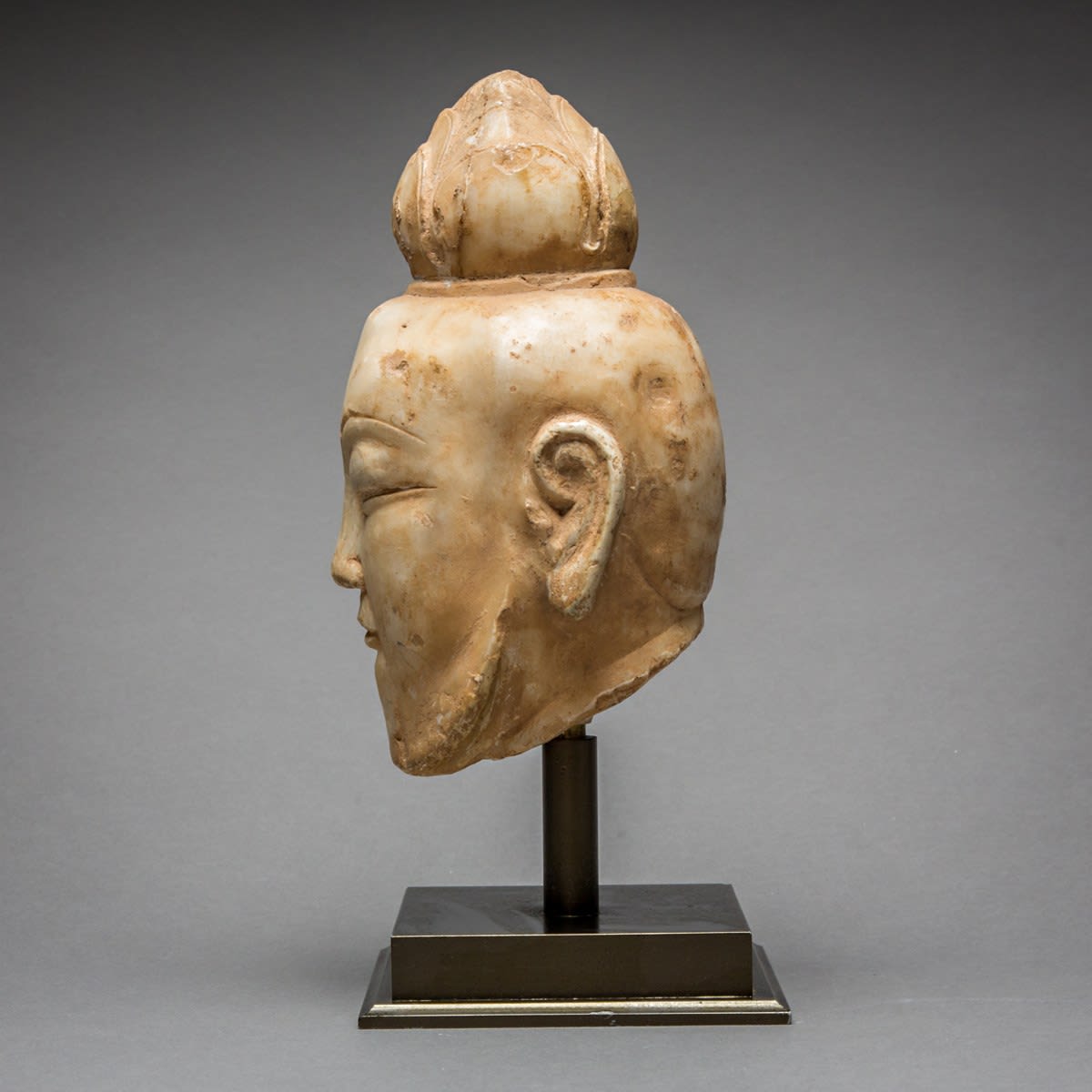 Tang Marble Head of Confucius, 618 CE - 907 CE