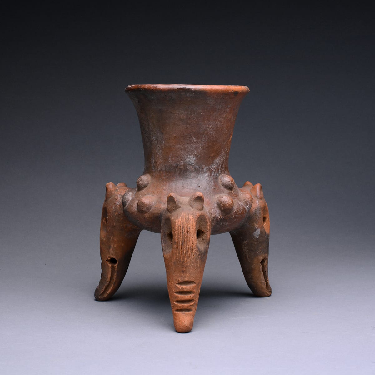 Tripod Vessel, 500 CE - 1000 CE