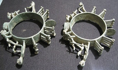 Pair of Ceremonial Bronze Ri, 1200 CE - 1300 CE