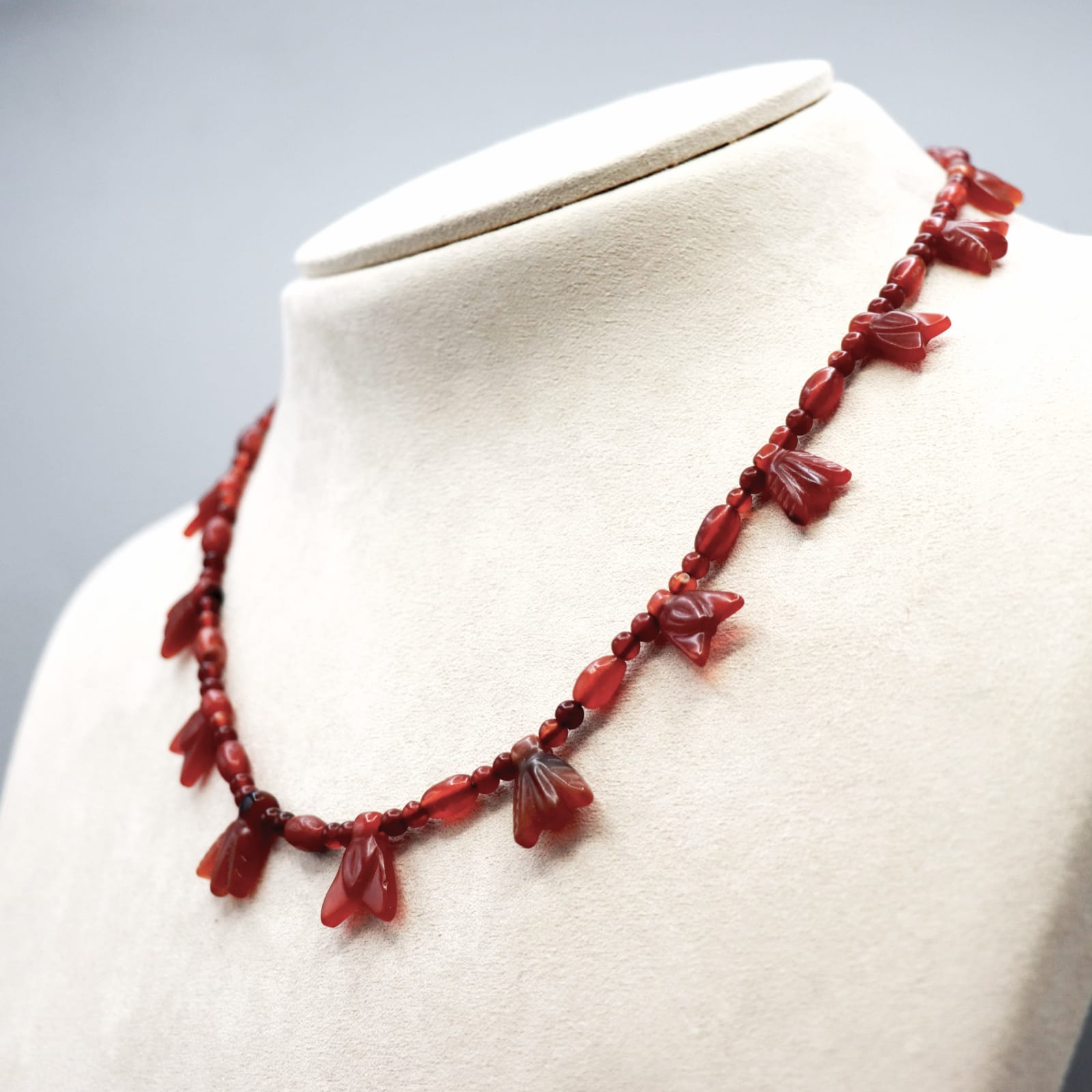 Amulet Necklace, with Flies, 1353 BC - 1292 BC