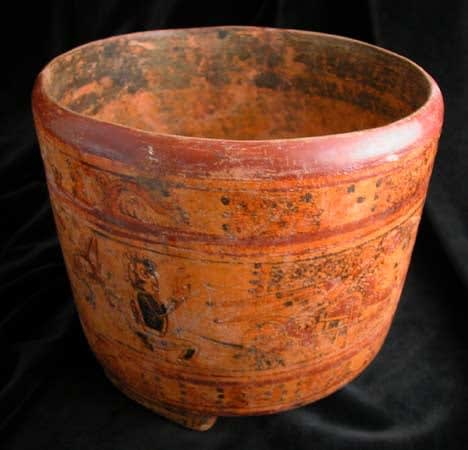 Babilonia Style Mayan Tripod Cylindrical Vase, 600 CE - 900 CE