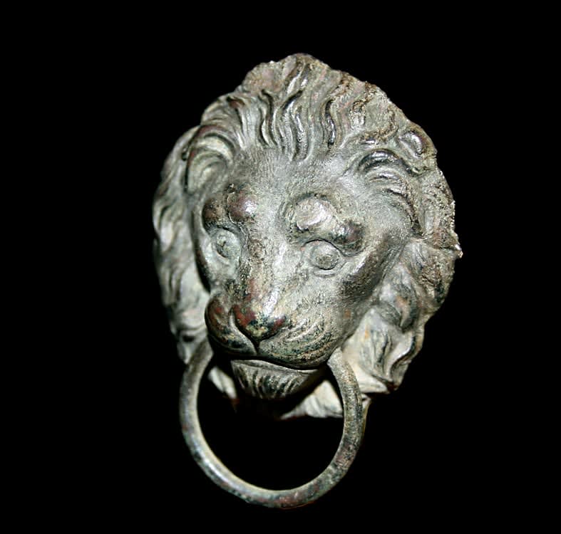 Roman Lion-Head Furniture Appliqué, AD 100 - AD 300