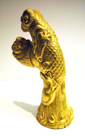 Achaemenid Style Gold Sculpture Depicting a Lion Attacking a Ram, 20th Century CE