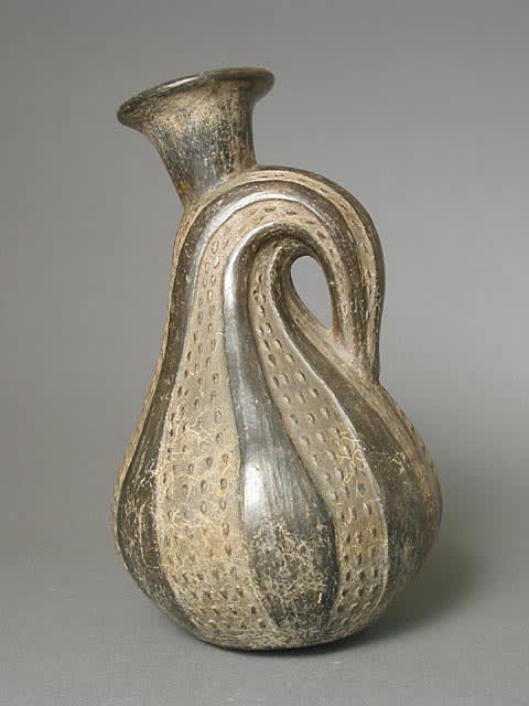 Chimu Blackware Vessel in the Form of a Gourd, 800 CE - 1200 CE
