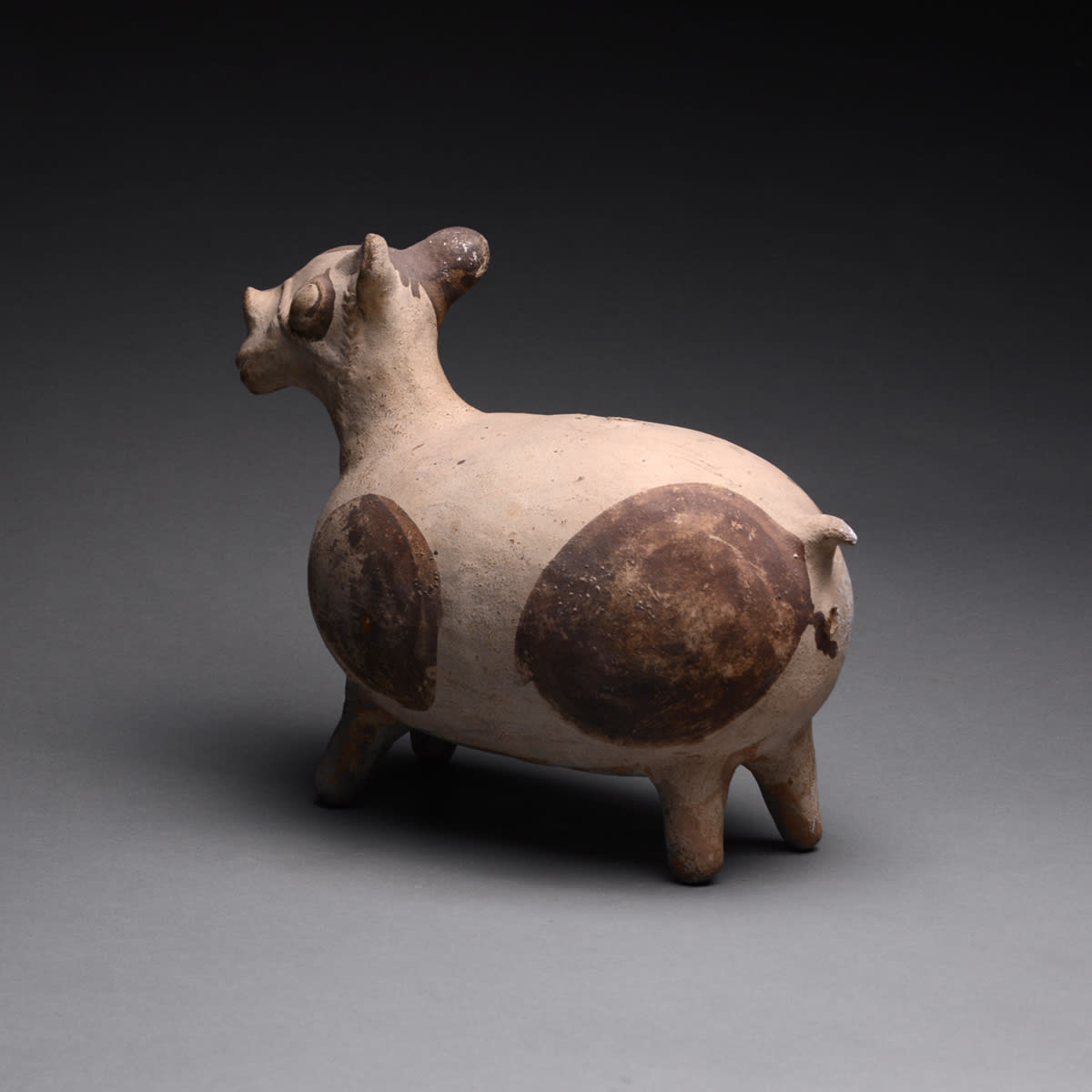 Chancay Sculpture of a Female Llama, 1000 CE - 1450 CE