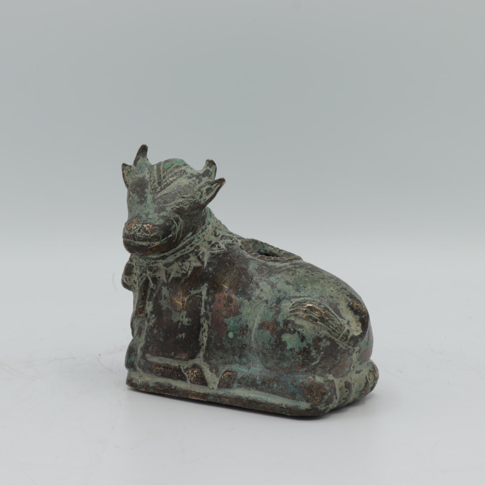 Bronze Nandi bull sculpture, c. 12th-13th century CE