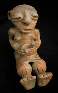 Sinu Region Seated Woman Holding a Bowl, 500 CE - 1000 CE