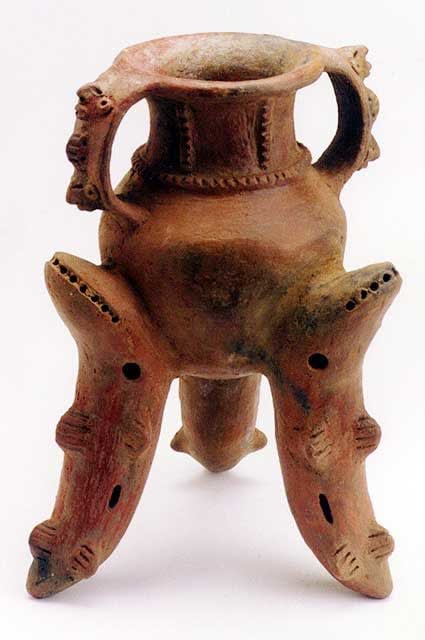 Tripod Vessel, 500 CE - 800 CE