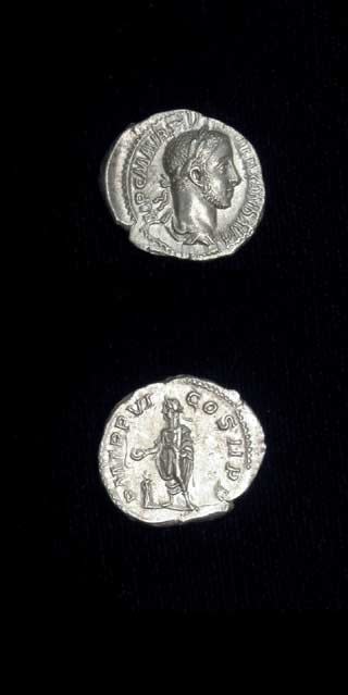 Silver Denarius of Emperor Severus Alexander, 222 CE - 228 CE