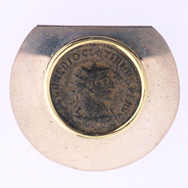 Bronze Coin Of Roman Emperor Diocletian, 284 CE - 305 CE