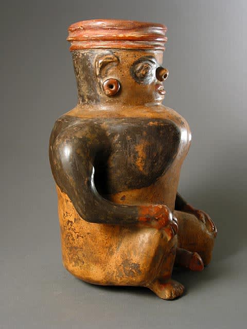 Seated Male Effigy Vessel, 500 CE - 800 CE