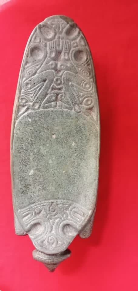 Taíno Zemí Cohoba Tray, 1200 CE - 1500 CE