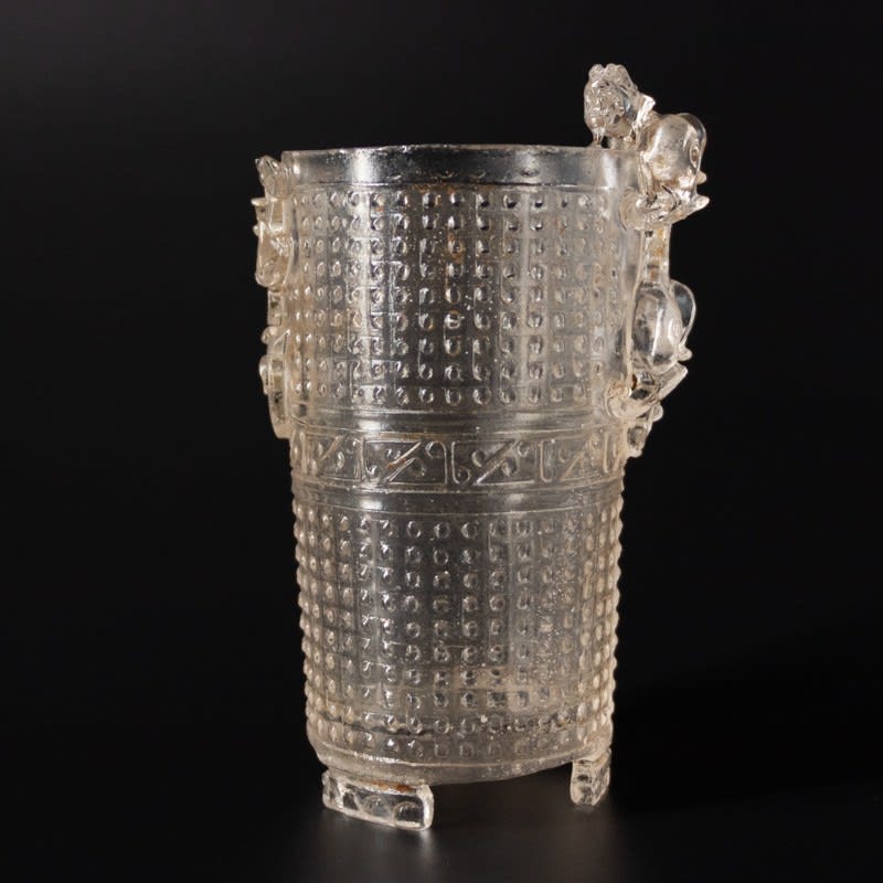 Cast glass beaker with tiger and studs, 1644-1912 CE