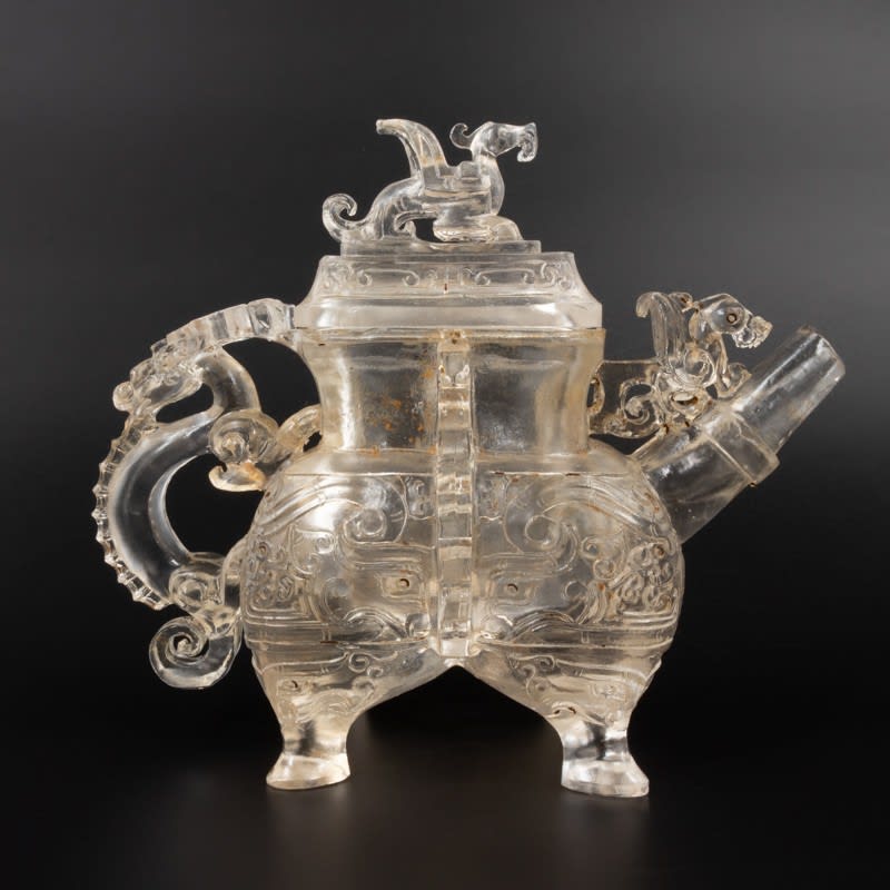 Qing dynasty glass teapot , 1644-1912 CE