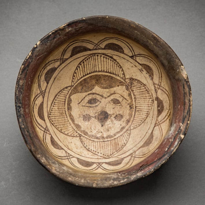 Kushan empire terracotta bowl, 100 CE - 300 CE