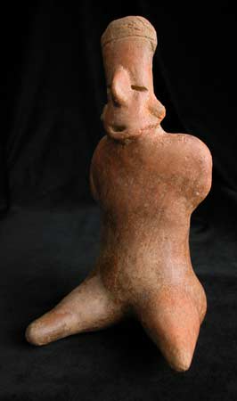 San Sebastián Style Nayarit Terracotta Sculpture of a Seated Man, 300 BCE - 300 CE