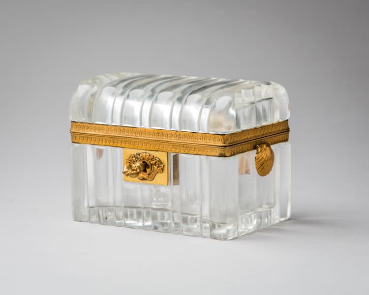 French vintage clear glass jewellery-box