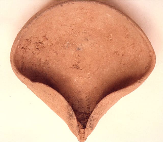 Late Bronze Age Oil Lamp, 1500 BCE - 1250 BCE