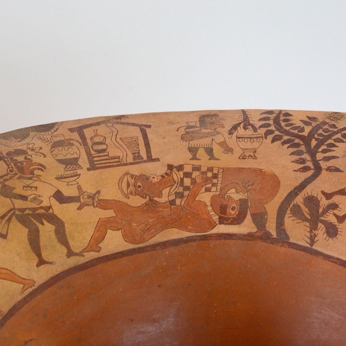 Moche Painted Terracotta Florero Vessel, 400 CE - 800 CE