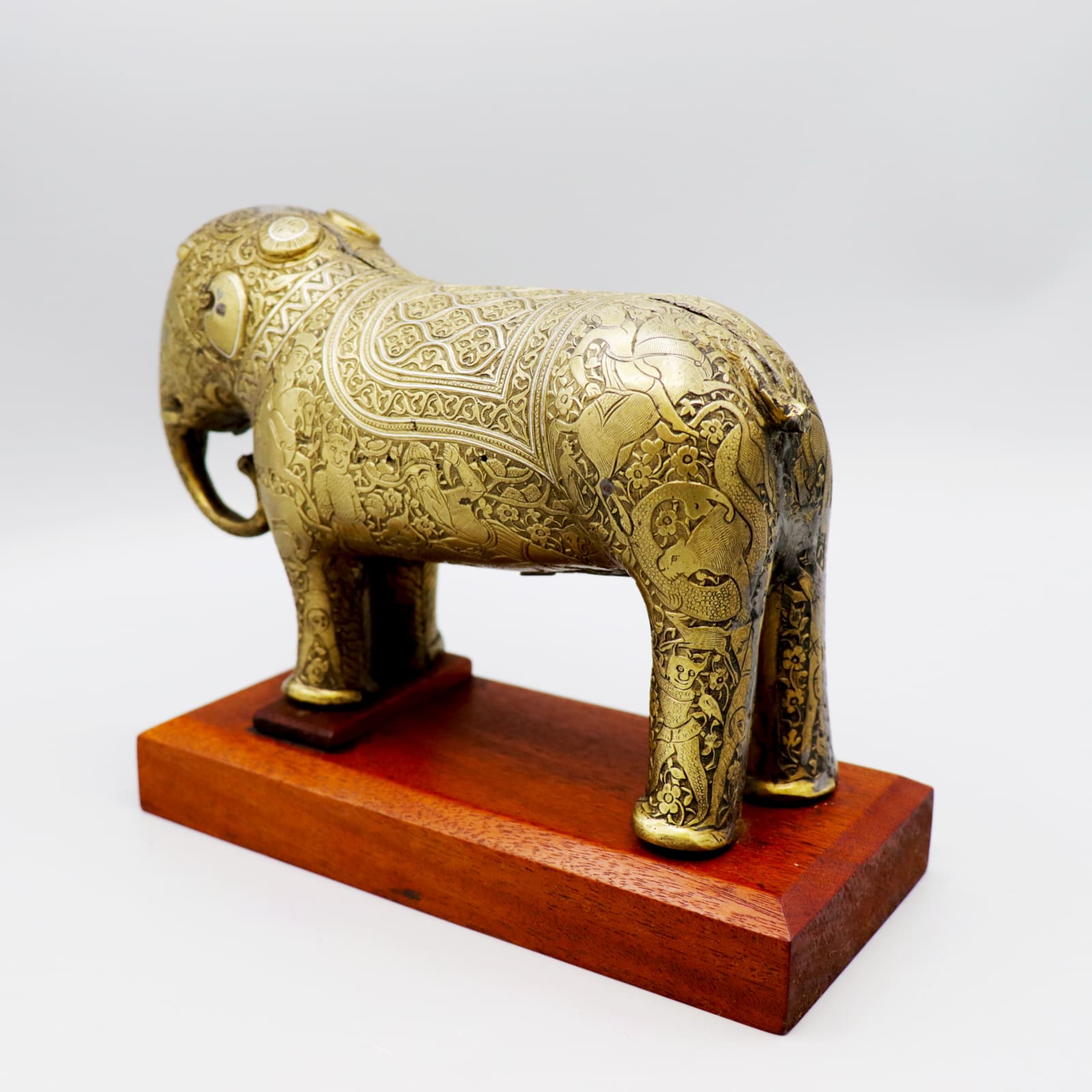 Zand-Era Engraved Elephant, AD 1751 - AD 1794