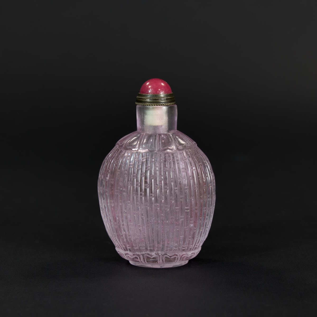 Amethyst Snuff Bottle with Carnelian lid , 1644 AD to 1912 AD
