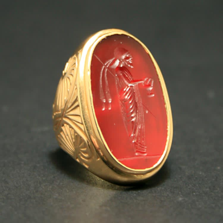 Gold Ring Featuring a Classical Revival Carnelian Intaglio of a Man, Possibly Dionysus, 18th Century CE