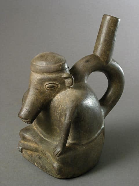 Chimu Anthropomorphic Coatimundi Stirrup Vessel, 800 CE - 1200 CE