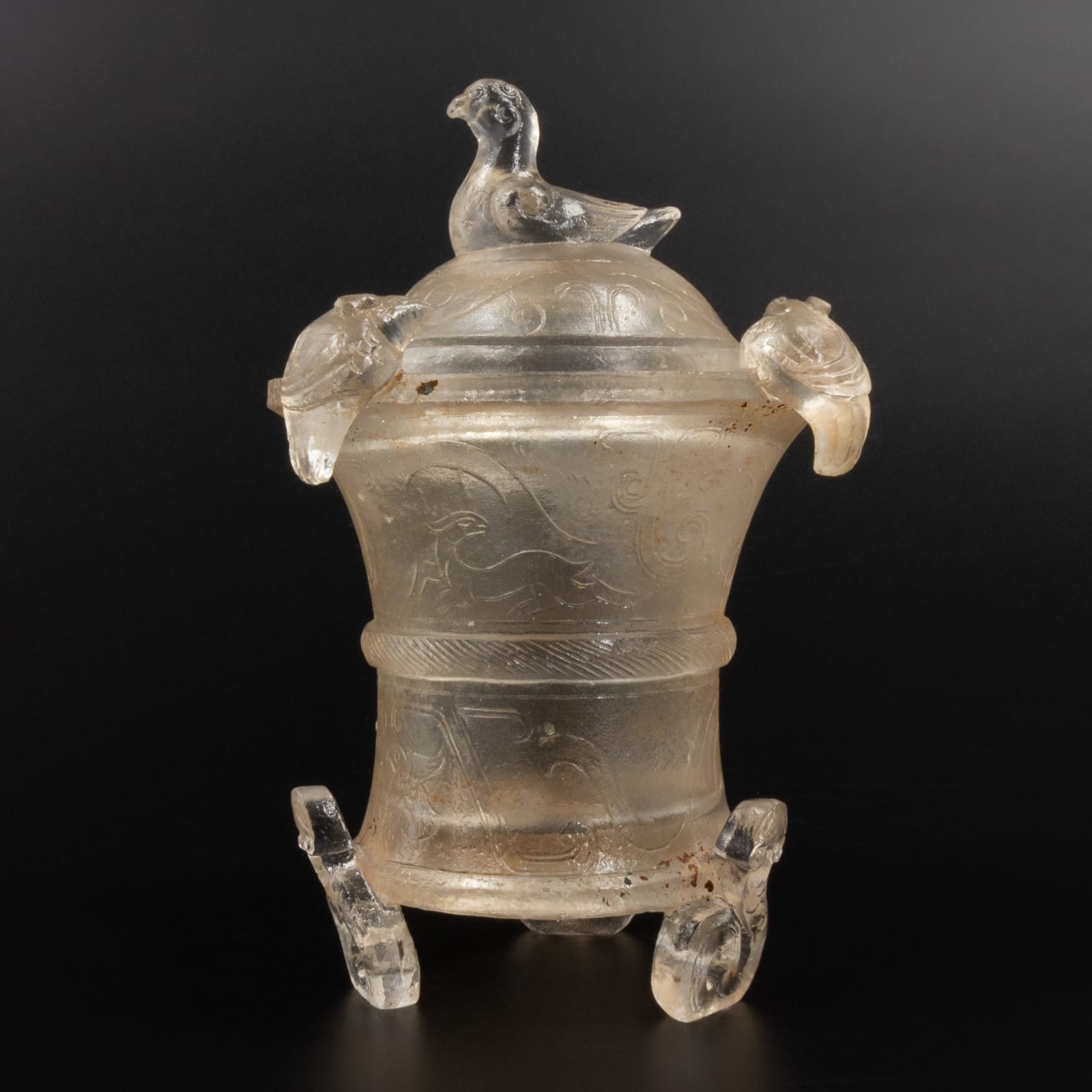 Chinese glass lidded cup , 1644-1912 CE