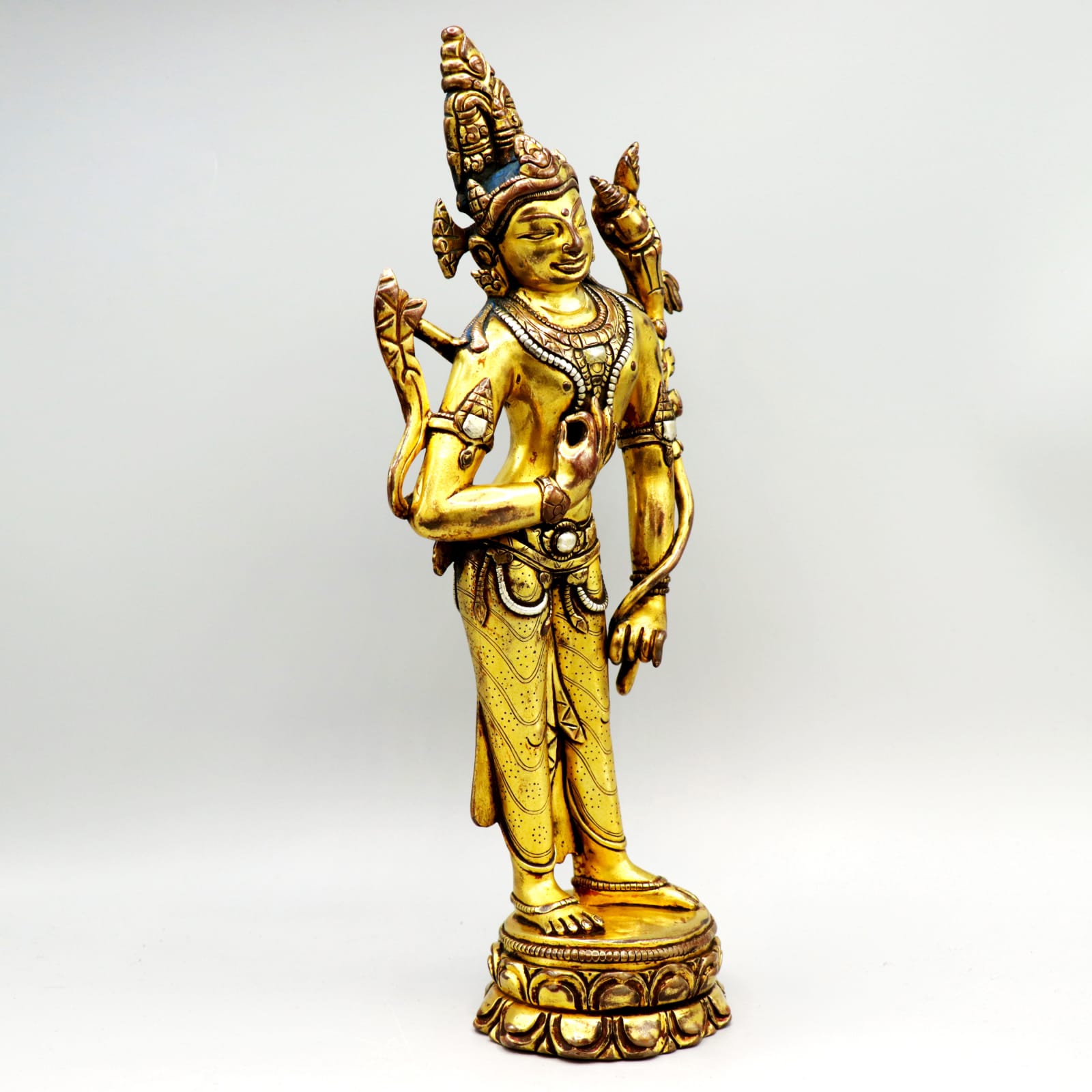 Sino-Tibetan Figure of Avalokiteśvara Padmapāni, Eighteenth to Nineteenth Century AD