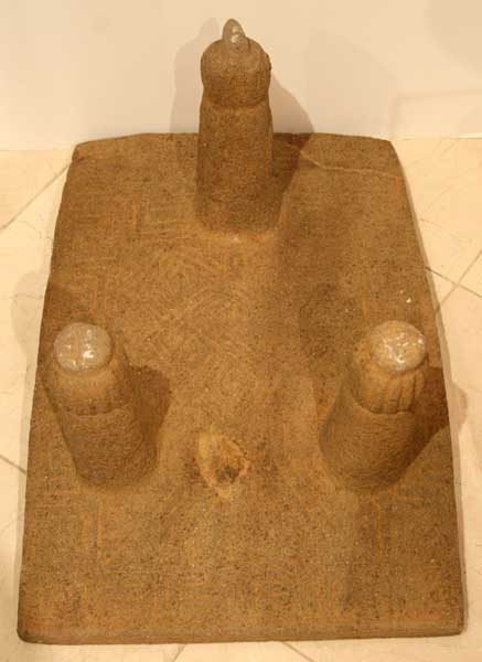 Guanacaste-Nicoya Basalt Ceremonial Metate, 500 CE - 1000 CE