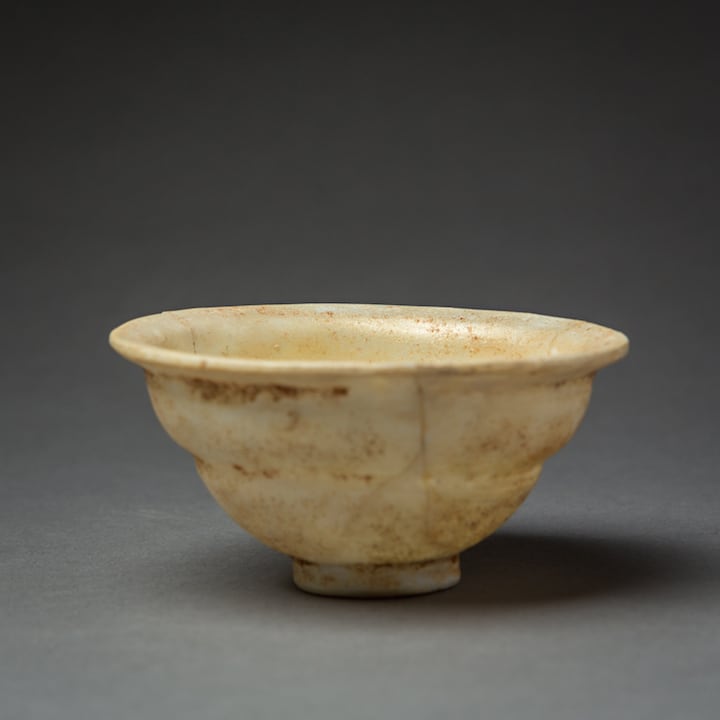 Irridescent Cream Coloured Dish, 100 BCE - 200 CE