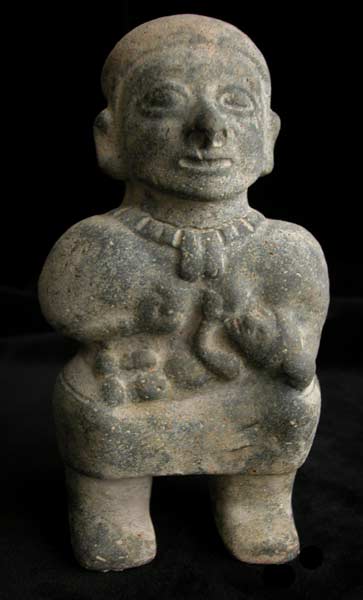 La Tolita Sculpture of a Woman and Child, 400 BCE - 400 CE