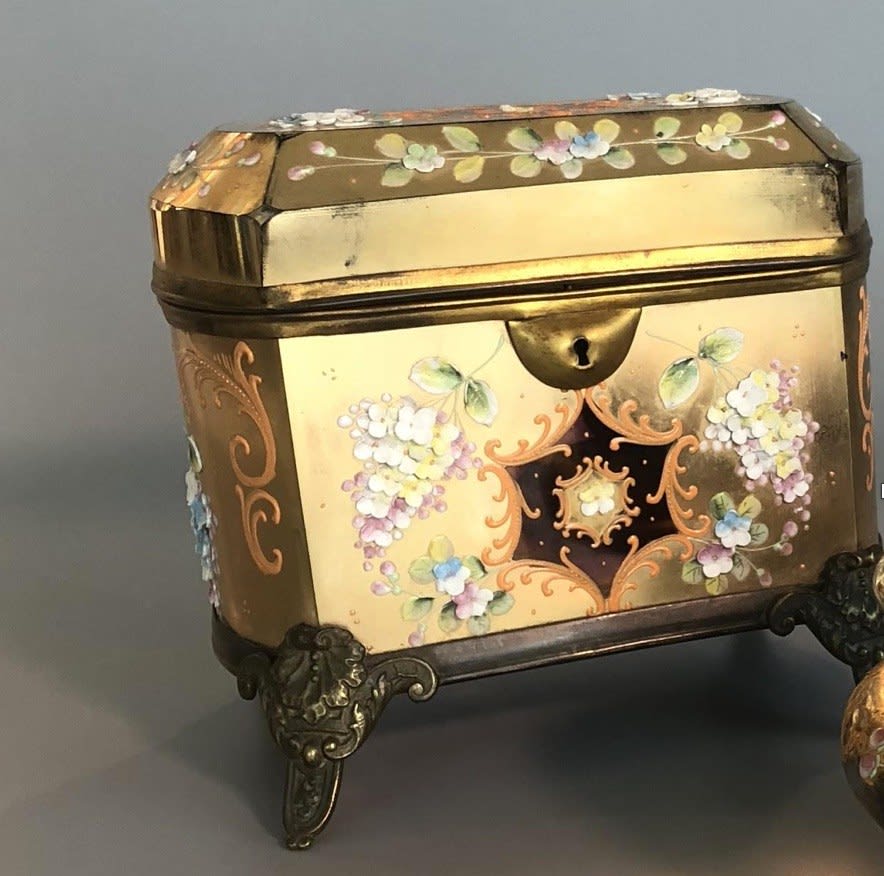 Green and gold glass case with lid