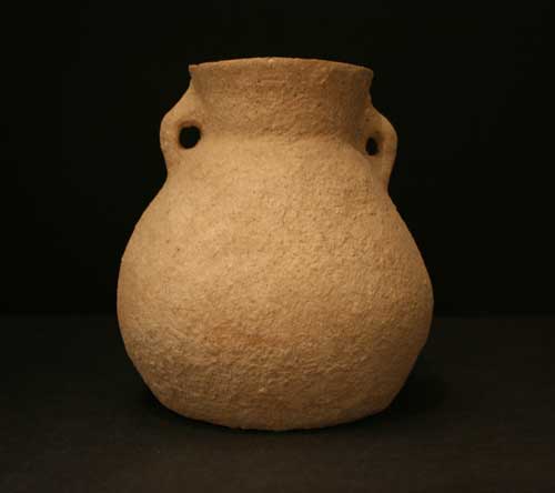 Early Bronze Age Terracotta Amphoriskos, 3300 BCE - 2300 BCE