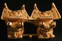 Gold Pectoral of Two Crouching Jaguars, 700 CE - 1550 CE
