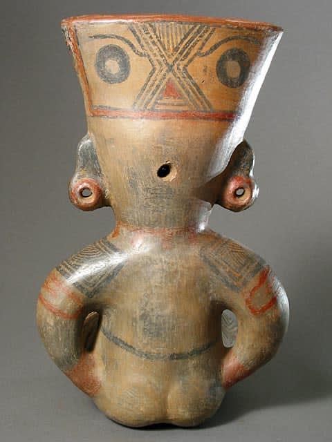 Seated Guabal Polychrome Figure, 800 CE - 1100 CE