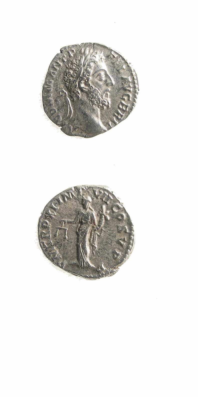 Silver Denarius of Emperor Commodus, 180 CE - 192 CE
