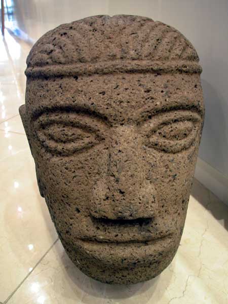 Basalt Trophy Head, 500 CE - 1000 CE
