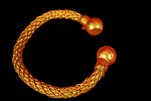 Bactrian Gold Braclet, 300 BCE - 100 BCE
