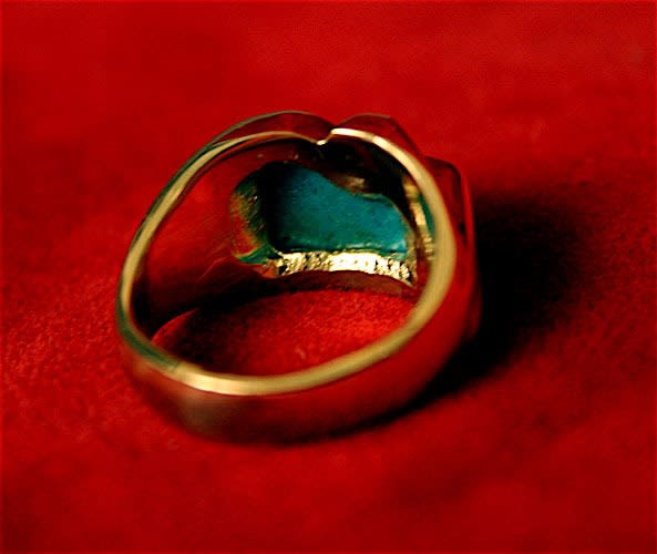 Gold Ring with Faience Eye of Horus Amulet, 1600 BCE - 1100 BCE