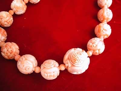 Necklace Of Coral Beads & Gold Clasp