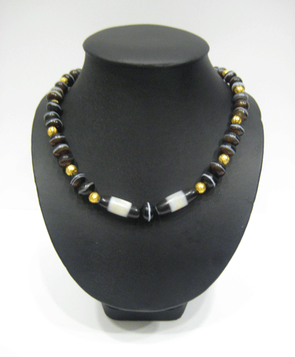 Agate Bead Necklace, 1700 CE - 1900 CE