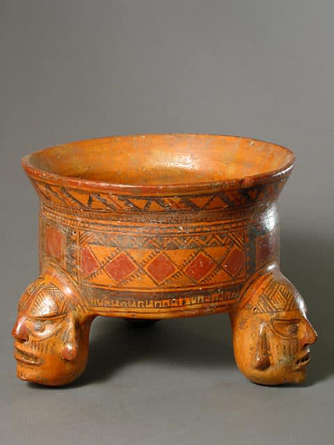 Tripod Vessel, 500 CE - 1000 CE