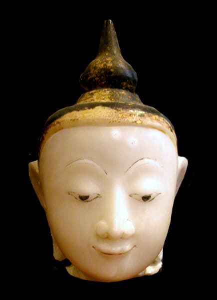 Shan Black Lacquered Marble Head of Buddha, 17th Century CE - 18th Century CE