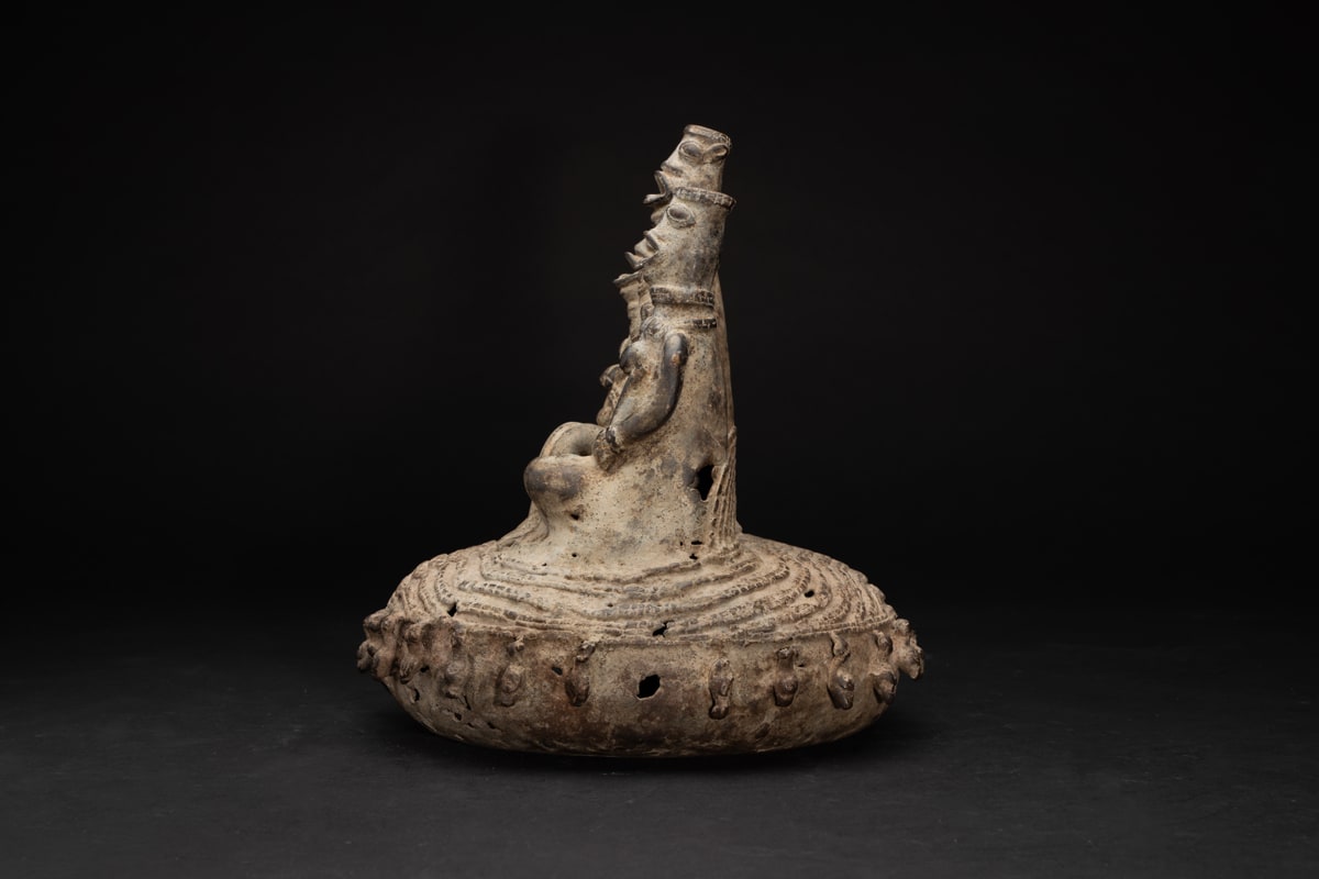 Komaland Bronze Sculpture Depicting Three Figures, 14th Century CE - 18th Century CE
