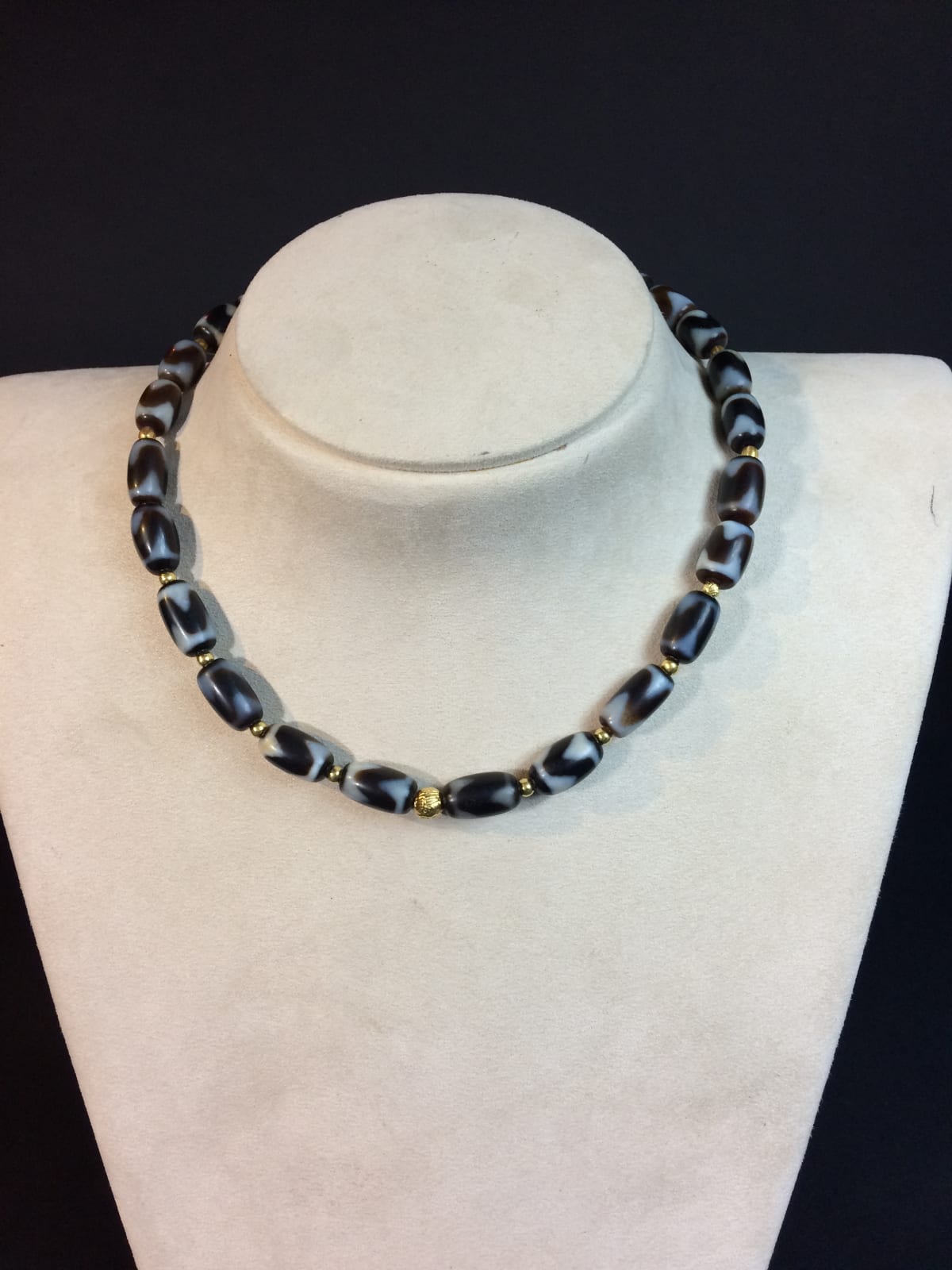 Tibetan Agate Bead Necklace, 18th Century CE - 19th Century CE