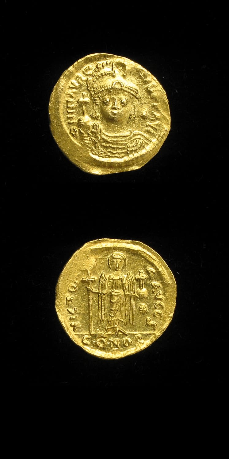 Byzantine Gold Solidus of Emperor Maurice Tiberius, 582 CE - 602 CE