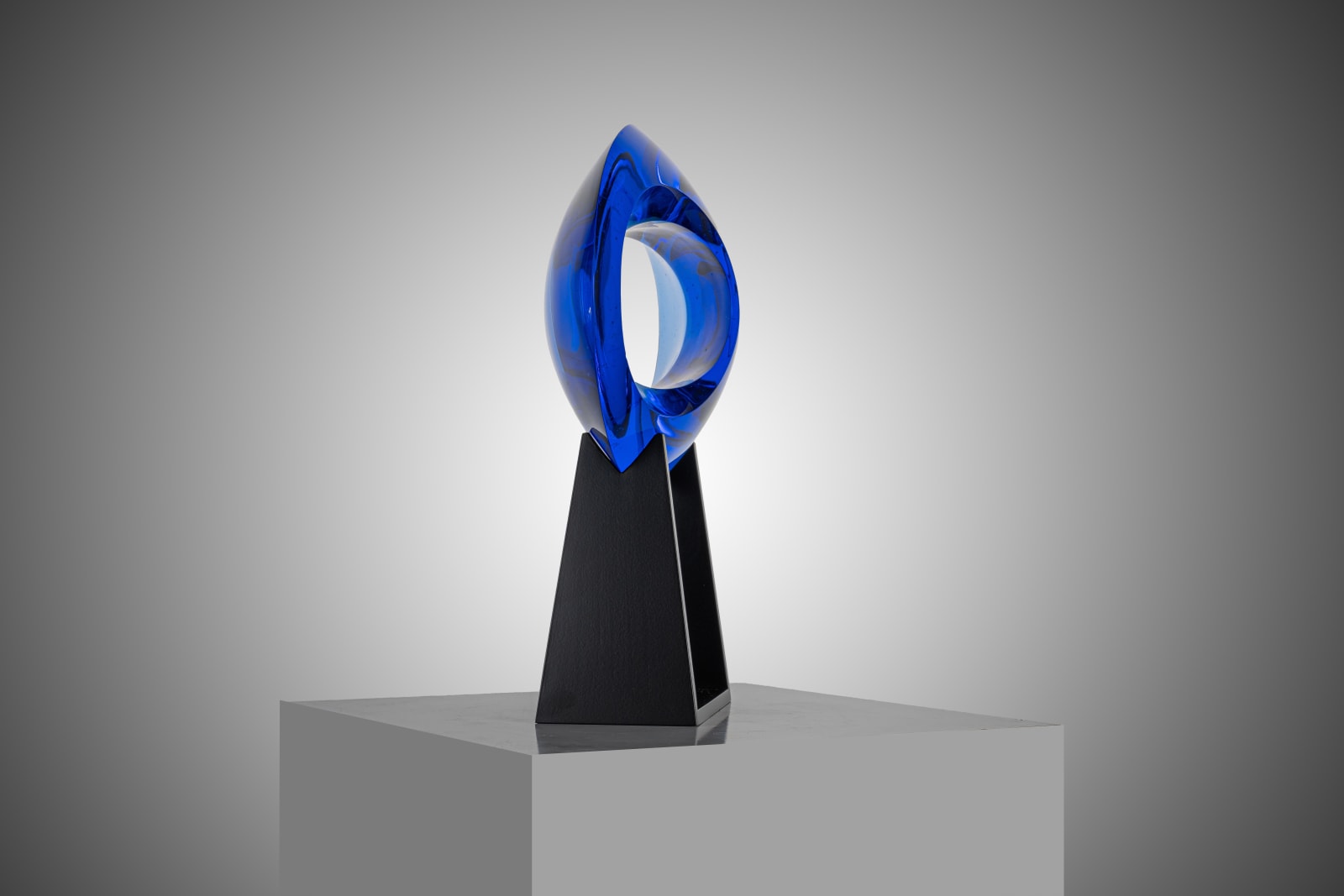 Vlastimil Beranek, Mola Mola - Space Blu, 2024